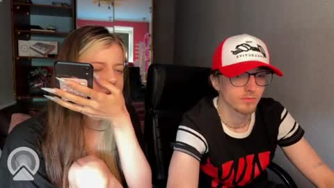 Philipp and Este online show from May 2026 08:08:02 AM