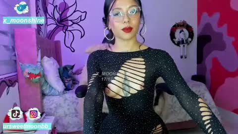 Snapshot of x_moonshine chatting on December 2024 06:10:02 AM s s s online show from December 2024 06:10:02 AM