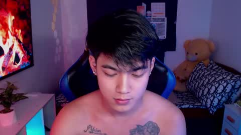 Prince Aldrian  online show from December 2024 09:40:02 AM