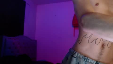 Snapshot of xalejo_max chatting on October 2025 05:05:01 AM xalejo_max online show from October 2025 05:05:01 AM