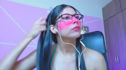 XALLYSONX online show from May 2026 11:38:01 AM