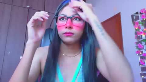 XALLYSONX online show from July 2026 12:01:02 PM