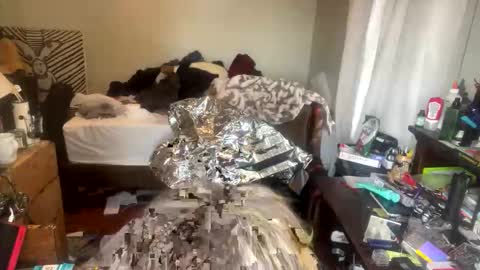 Snapshot of xander0zzz chatting on April 2026 06:05:02 PM xander0zzz online show from April 2026 06:05:02 PM