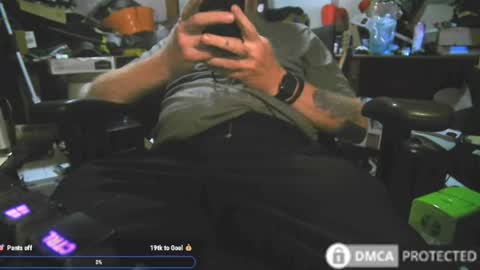 Snapshot of xander71972 chatting on June 2026 01:02:02 PM xander71972 online show from June 2026 01:02:02 PM