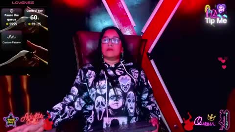 xander_taylor_ online show from May 2026 05:05:02 AM