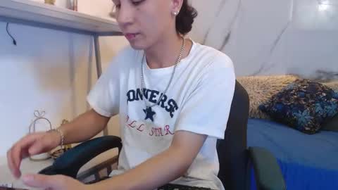 Snapshot of xandergrey8 chatting on March 2026 07:07:01 PM xandergrey8 online show from March 2026 07:07:01 PM