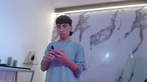 Snapshot of xandergrey8 chatting on April 2026 07:15:01 PM xandergrey8 online show from April 2026 07:15:01 PM