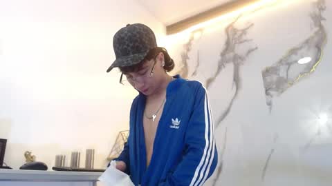 Snapshot of xandergrey8 chatting on April 2026 11:37:01 AM xandergrey8 online show from April 2026 11:37:01 AM