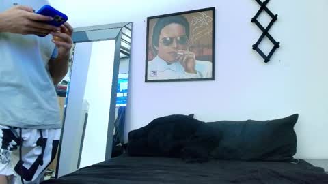 Snapshot of xanderstone00 chatting on February 2026 04:52:01 AM Xanderstone online show from February 2026 04:52:01 AM