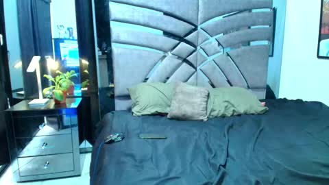 Xanderstone online show from May 2026 09:21:02 PM
