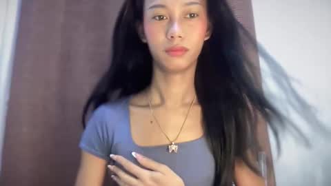 Snapshot of xandraluxe_xoxo chatting on February 2026 12:52:02 AM Cassandra online show from February 2026 12:52:02 AM