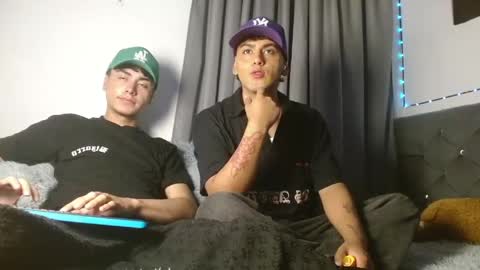 xandrodeluxe online show from May 2026 04:18:02 AM