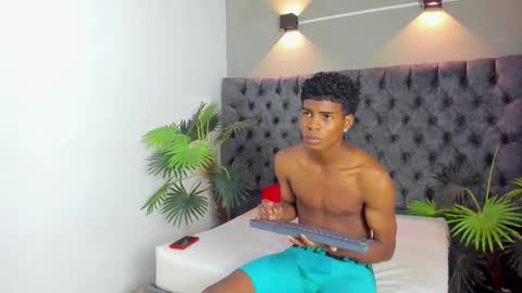 Snapshot of xavi_lee chatting on October 2025 05:18:01 AM XAVI online show from October 2025 05:18:01 AM