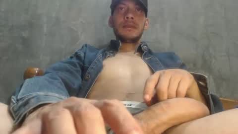 xavicock24 online show from May 2026 04:19:01 AM
