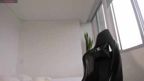 Xavier online show from June 2026 10:51:02 PM