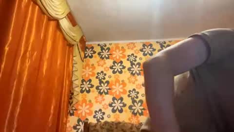Snapshot of xayden_ chatting on July 2026 05:52:01 PM Vlad online show from July 2026 05:52:01 PM