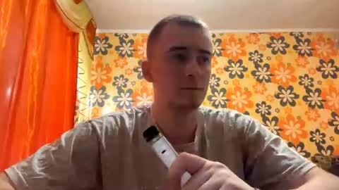 Snapshot of xayden_ chatting on July 2026 04:11:02 PM Vlad online show from July 2026 04:11:02 PM