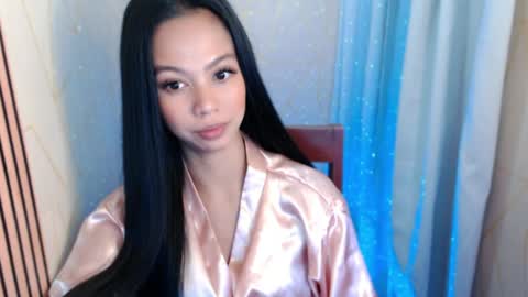 Blaire online show from April 2026 12:02:02 AM
