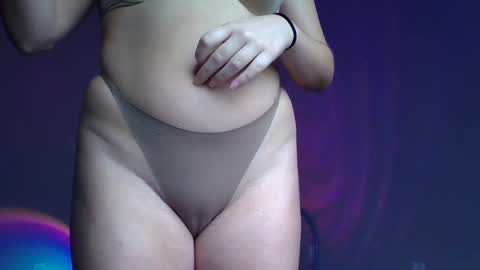 Snapshot of xcharlottexeuphoriax chatting on February 2025 10:54:01 PM charlotte euphoria online show from February 2025 10:54:01 PM