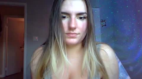 Snapshot of xcharlottexeuphoriax chatting on February 2025 01:10:01 AM charlotte euphoria online show from February 2025 01:10:01 AM