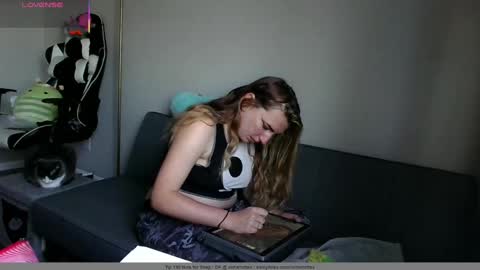 Snapshot of xcharlottexeuphoriax chatting on October 2025 08:50:02 PM charlotte euphoria online show from October 2025 08:50:02 PM