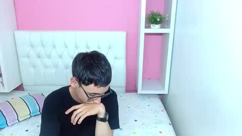 xcoupleplayxx online show from May 2026 03:24:02 AM