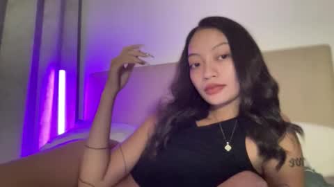 Sachi Cy online show from October 2025 04:51:02 PM