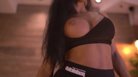 Snapshot of xenabloom chatting on March 2026 04:16:01 AM Xena online show from March 2026 04:16:01 AM