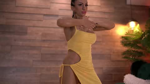 Snapshot of xenabloom chatting on April 2026 04:50:02 AM Xena online show from April 2026 04:50:02 AM