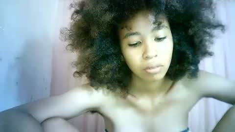 xenna610827 online show from February 2025 07:40:01 AM