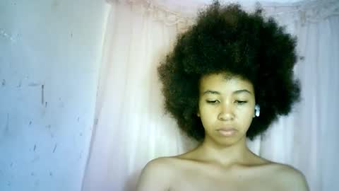 xenna610827 online show from February 2025 07:28:02 PM