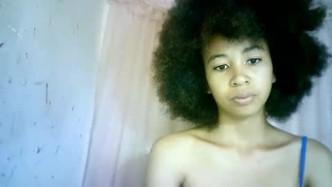 xenna610827 online show from March 2025 02:32:02 PM