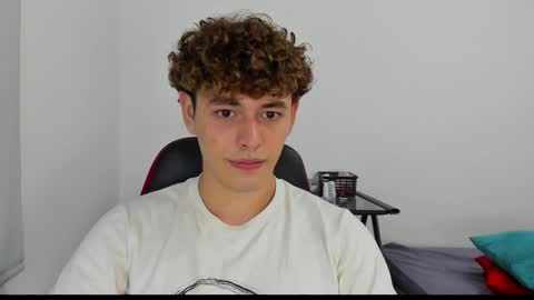 Snapshot of xhans17 chatting on December 2024 07:50:02 AM xhan online show from December 2024 07:50:02 AM