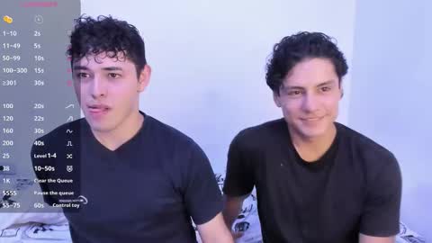 Snapshot of xhans17 chatting on October 2025 12:49:02 AM xhan online show from October 2025 12:49:02 AM