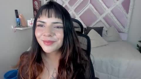 hinata  online show from February 2026 08:05:02 PM