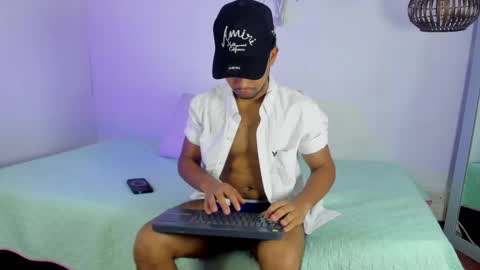Snapshot of xhj_gambaru chatting on May 2026 11:27:02 AM Gambaru online show from May 2026 11:27:02 AM