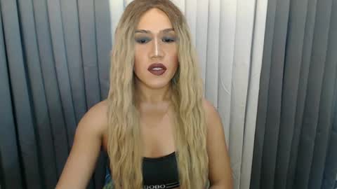 Snapshot of xhugejerkingtransx chatting on December 2024 08:54:02 PM GWEN THOMPSON ....... online show from December 2024 08:54:02 PM