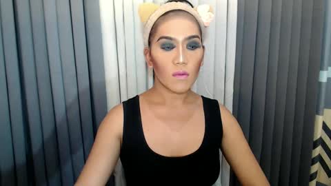 Snapshot of xhugejerkingtransx chatting on February 2025 05:59:01 PM GWEN THOMPSON ....... online show from February 2025 05:59:01 PM