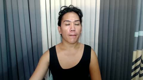 Snapshot of xhugejerkingtransx chatting on February 2025 04:12:01 AM GWEN THOMPSON ....... online show from February 2025 04:12:01 AM