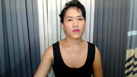 Snapshot of xhugejerkingtransx chatting on February 2025 11:40:02 AM GWEN THOMPSON ....... online show from February 2025 11:40:02 AM