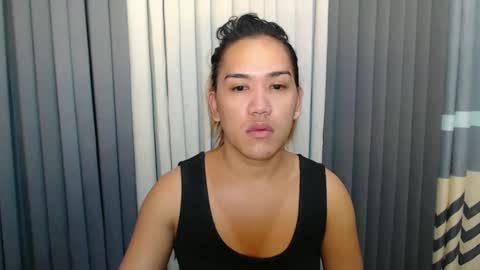 Snapshot of xhugejerkingtransx chatting on February 2025 05:59:02 AM GWEN THOMPSON ....... online show from February 2025 05:59:02 AM