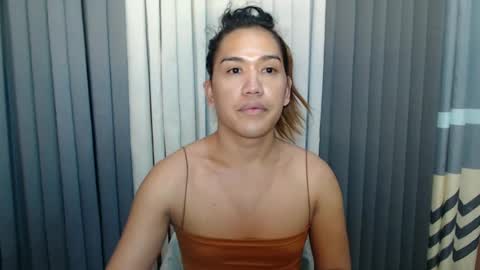 Snapshot of xhugejerkingtransx chatting on March 2025 06:46:02 AM GWEN THOMPSON ....... online show from March 2025 06:46:02 AM