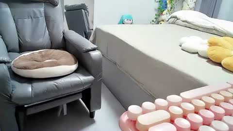 xiaoyu online show from October 2025 01:39:02 PM