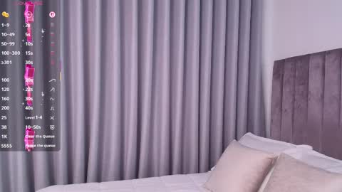 XIMENA LOPEZ online show from April 2026 05:21:01 AM