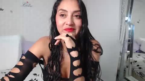 ximena suarez online show from March 2025 04:30:02 AM