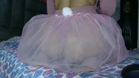 ximena suarez online show from October 2025 01:52:01 PM