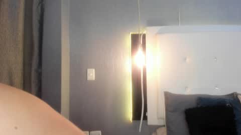   ximena  online show from June 2026 12:41:01 PM