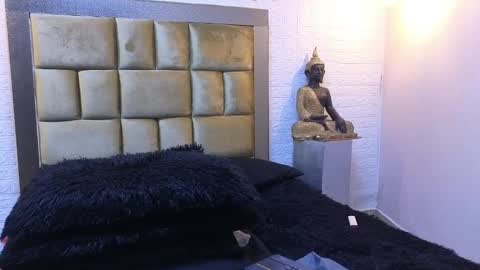 ximena online show from March 2025 08:57:01 AM