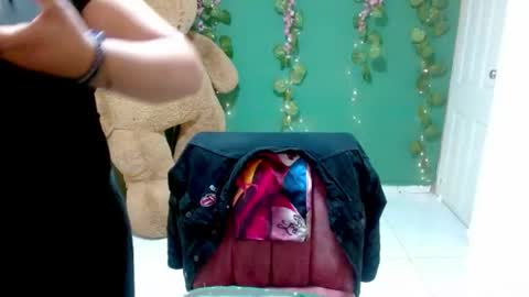 xiomara438473 online show from July 2026 07:16:01 PM