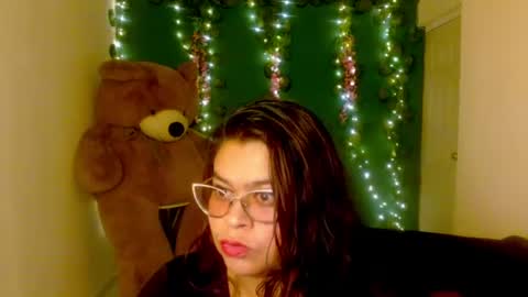 xiomara438473 online show from July 2026 07:49:01 PM